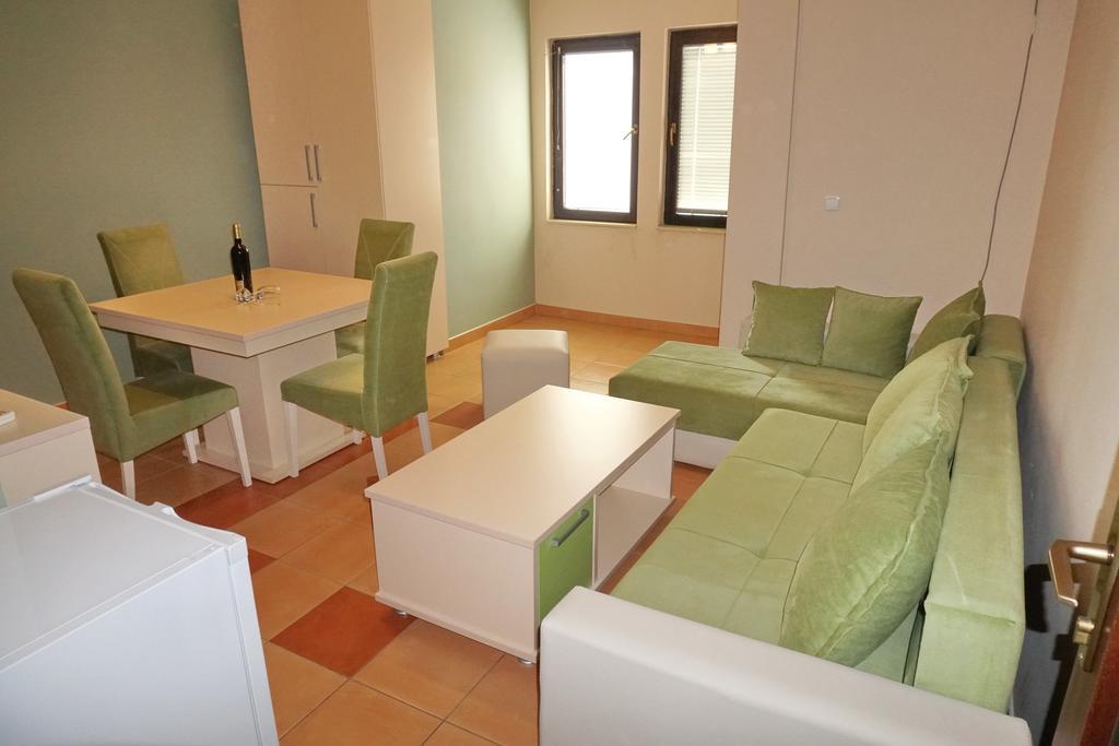 Apartments Ristak Ohrid Exterior foto